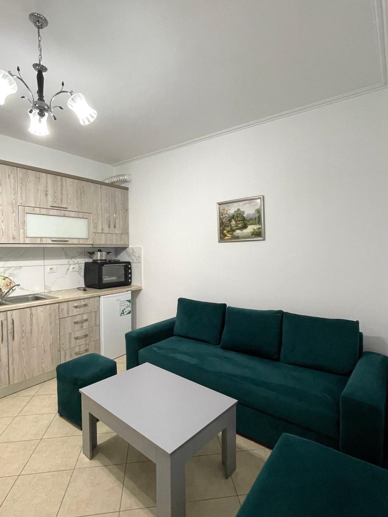 Apartments Monika Sarandë Exterior foto