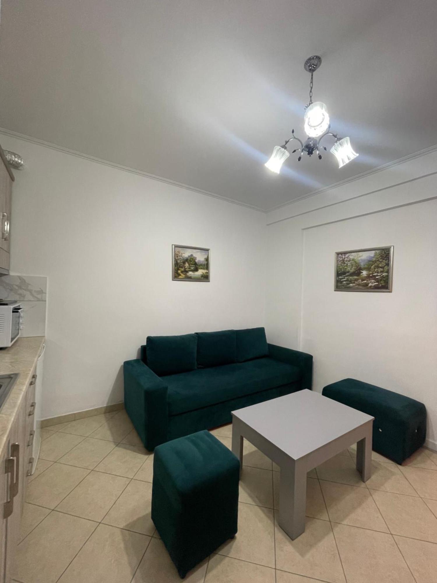 Apartments Monika Sarandë Exterior foto